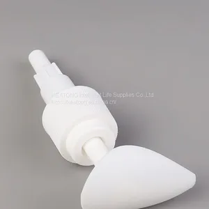 Customized Factory Wholesale Bat Head Cap Plastic Press Lotion Pump PP Plastic Shampoo Pump thumbnail-4