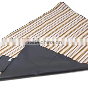 Polyester Fleece Custom Foldable Picnic Blanket thumbnail-4