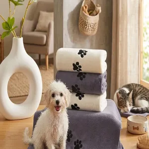 Custom Embroidered Microfiber Pet Towels - High-Absorbency Quick-Dry Bathing Supplies thumbnail-1
