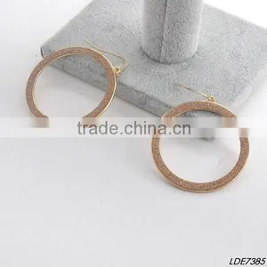 Hoop Stock Earring thumbnail-1