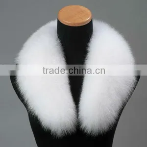 Fox Fur Collar for Coat or Jacket thumbnail-1