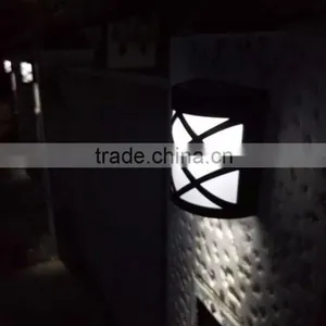 ABS PC Waterproof Black Solar Energy Charging Solar Light for Garden Street Courtyard thumbnail-6