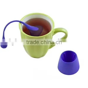 PBA Free Leaf Shaped Silicone Tea Infuser thumbnail-1