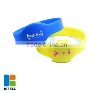 Waterproof Smart Silicone RFID Wristband for Event 2015 thumbnail-1