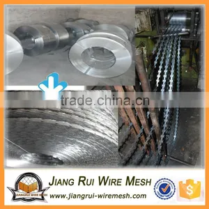 Professional Factory Supply Low Price Concertina Razor Barbed Wire thumbnail-5