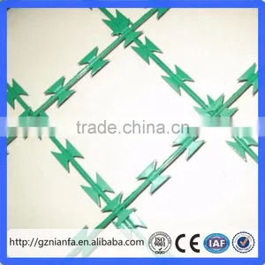 Diamond Hole Pvc Concertina Razor Wire/Square Hole Razor Barbed Wire(Guangzhou Factory) thumbnail-2