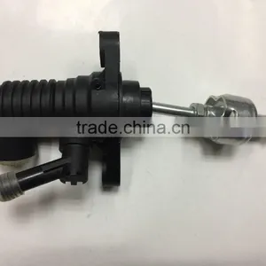 Clutch Master Cylinder 31420-26200 for Toyota Hiace thumbnail-2