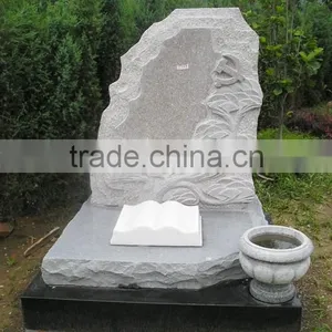 Marble Tombstone With Fine Carvingstone American Style thumbnail-1