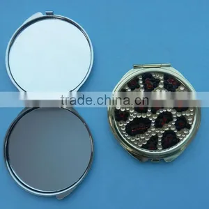 Foldable Small Metal Makeup Mirror thumbnail-1