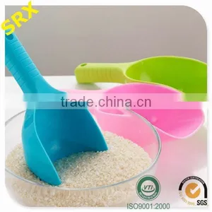 Sky Blue Plastic Ice Scoop,gifts for Housewife Ice Scoop Popcorn Fruit Sorbet Candy Party, OEM Plastic Ice Scoops Manufacturer thumbnail-2