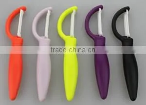 Best Quality Ceramic Vegetable Peeler thumbnail-2