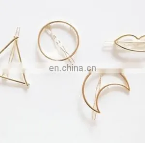 Fashionable Metal Hair Clips With Moon Shape Barrettes for Ladies thumbnail-2