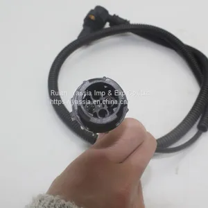 Crankshaft Position Sensor thumbnail-4