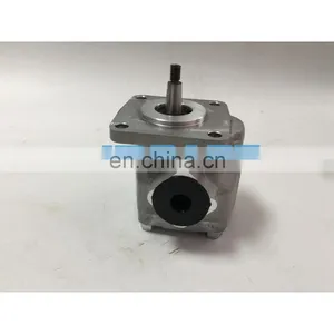 Hydraulic Pump 35110-76100 For Kubota Diesel Engine thumbnail-1