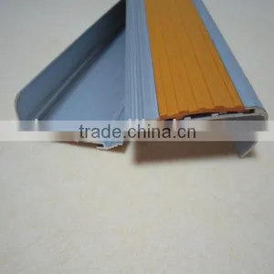 New Style Aluminum/Rubber Anti-slip Strips for Stairs thumbnail-1