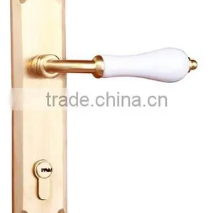 Classical Romance Copper Handle Door Lock thumbnail-1