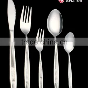 Stainless Steel Supermarket Cutlery Set thumbnail-1