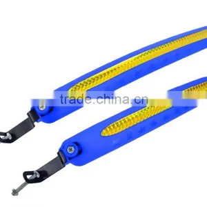 Hot Sale High Quality Wholesale Price Fashionable Lightweight Plastic Bicycle Mudguards 700 35C Bicycle Parts thumbnail-3