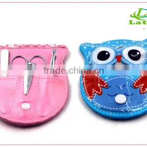Manicure and Pedicure Sets thumbnail-6