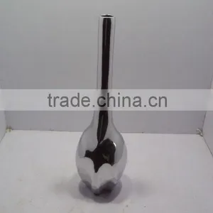 Aluminium Vase thumbnail-1