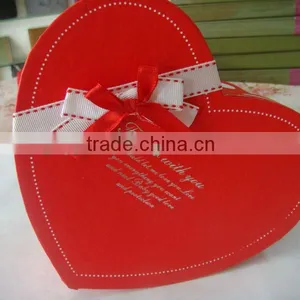 Custom Luxury Heart Shape Cardboard Gift Box thumbnail-1
