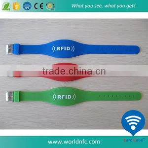 Silicone RFID Fitness Wristband thumbnail-1