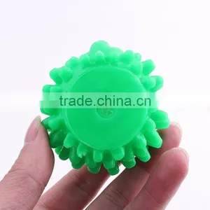 Evade Glue Pet Squeak Toys the Hedgehog Shape Small Size 6cm thumbnail-5