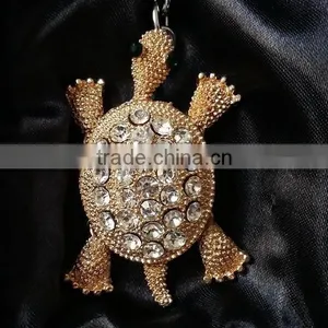 Wholesale Decorative Rhinestones Jewelled Turtle Metal Alloy Key Chain thumbnail-1