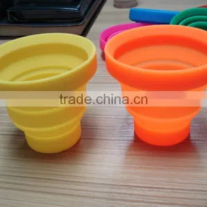 Lovely Portable Silicone Retractable Outdoor Travel Camping Folding Cup thumbnail-1