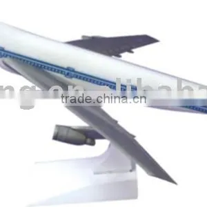 Good Quality Decorative Resin Airplane Model for Sales thumbnail-1