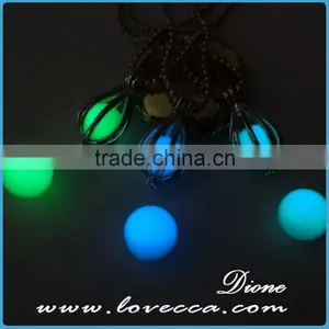 New Arrival Water Drop Glow in the Dark Luminous Necklace Locket Pendant Wholesale thumbnail-3