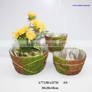 Round Coco Planters With Moss thumbnail-1