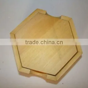 Convenient Wooden Dressing Case thumbnail-1