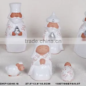 Ceramic Manger Group 12048 thumbnail-1