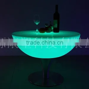 High Quality PE Plastic Led Table Lamp Led Cube Furniture Led Coffee Table thumbnail-2