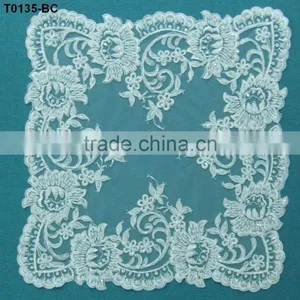 Wholesale New Design Decoration Wedding Dining Embroidery Lace Tablecloth thumbnail-2