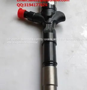 DENSO Fuel Common Rail Injector 23670-30190 295050-0020 for Sale thumbnail-1
