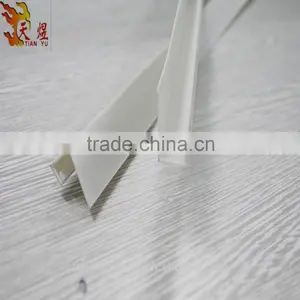L Shape Plastic PVC Data Strips thumbnail-1