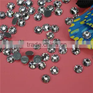 Top Quality Wholesale Light Green Flat Back Hotfix Rhinestones for Bags Saree Weddingdress thumbnail-6
