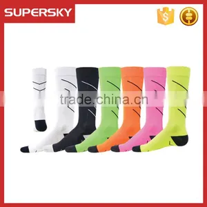 Compression Recovery Sport Socks/ Graduated Performance Compression Socks thumbnail-3