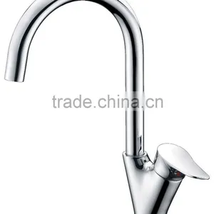 Unique Hot Selling Design Brass Material Chrome Modern Kitchen Faucet thumbnail-4