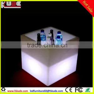 Rechargeable Light up Plastic Cube Ice Bucket With LED Rgb Lamp thumbnail-4