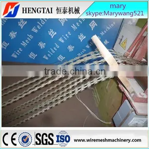 Automatic Five or Nine Strips Razor Barbed Wire Mesh Making Machine thumbnail-6