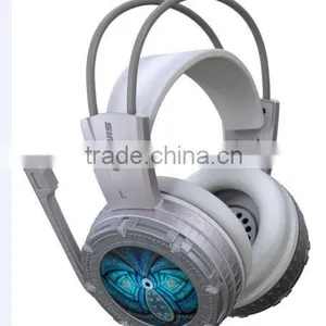 BENWIS H200 Gaming Headset Stereo Surround Sound Usb pc Computer Vibration Game Headset With Microphone Voice Control Led Light thumbnail-5