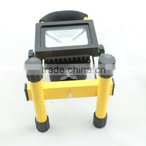 Long-time High Quality Led Rechargeable Floodlight 30W Emergency Led Light Led Rechargeable Floodlights thumbnail-3