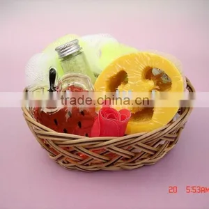 Gift Basket Bath Set thumbnail-1