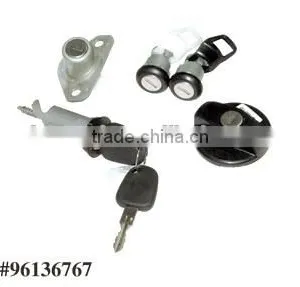 AUTO SET CAP LOCK 96136767 USE FOR CAR PARTS OF CIELO thumbnail-1