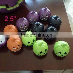 Plastic Halloween Pumpkin thumbnail-6