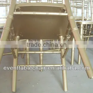 Red Color Wooden Chiavari Chair for Wedding Rental thumbnail-6