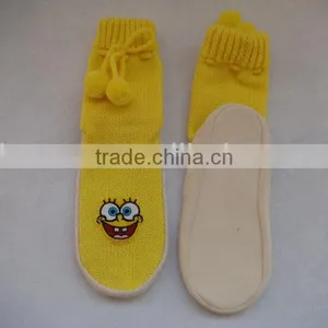 Kids Cute Pompom Warm Floor Shoes Sock for Winter thumbnail-1
